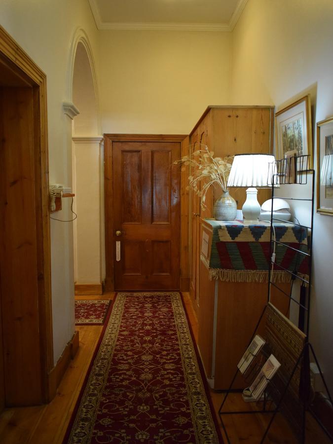 Auberge Alouette Guesthouse Франшхоек Екстериор снимка
