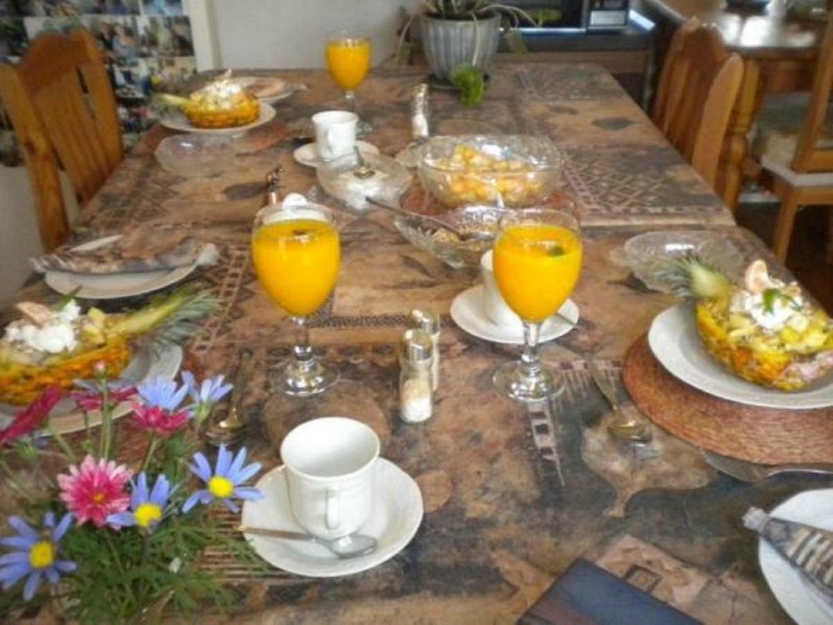 Auberge Alouette Guesthouse Франшхоек Екстериор снимка
